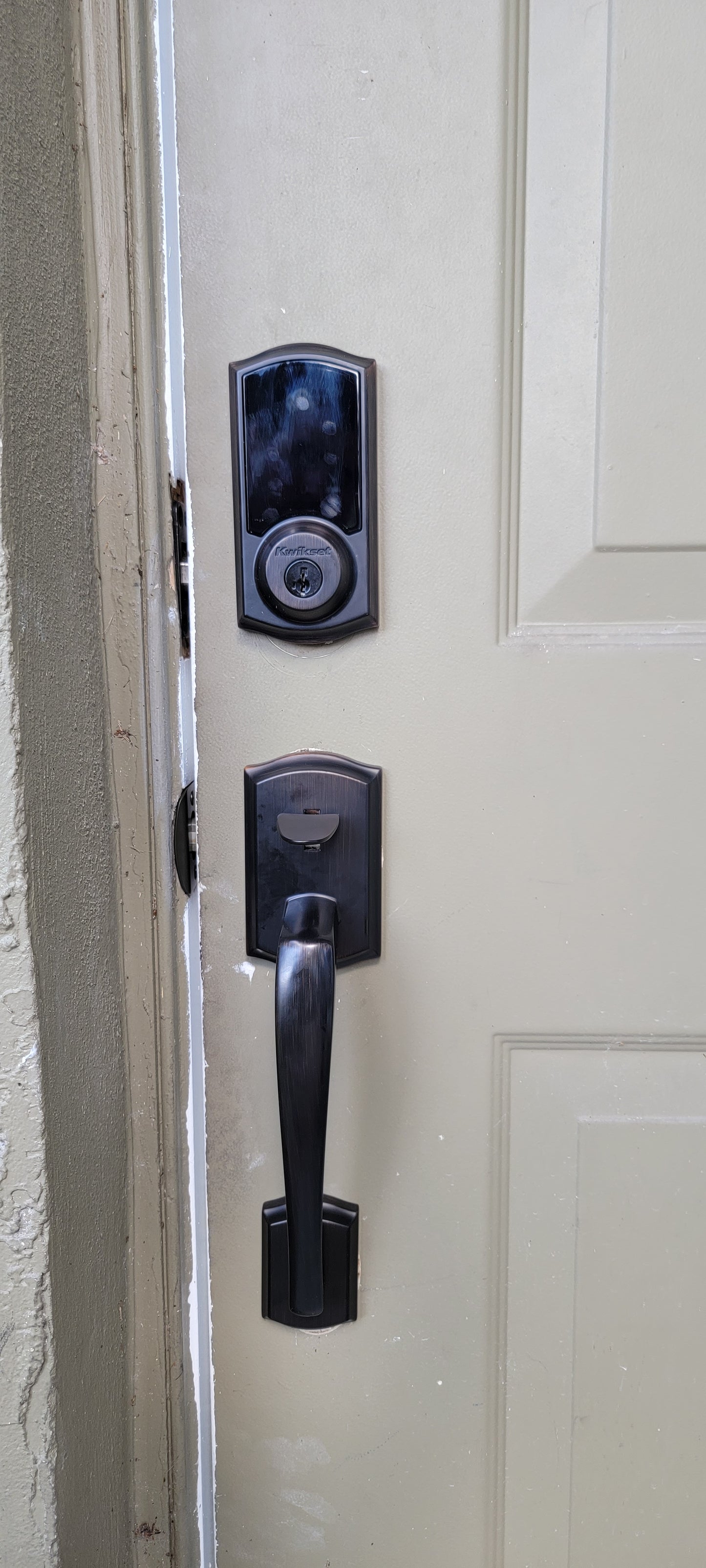 Instalación de cerradura inteligente