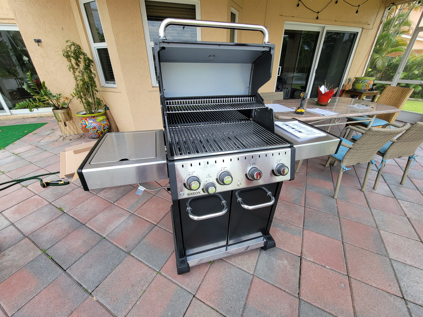 Grill or Barbeque Assembly